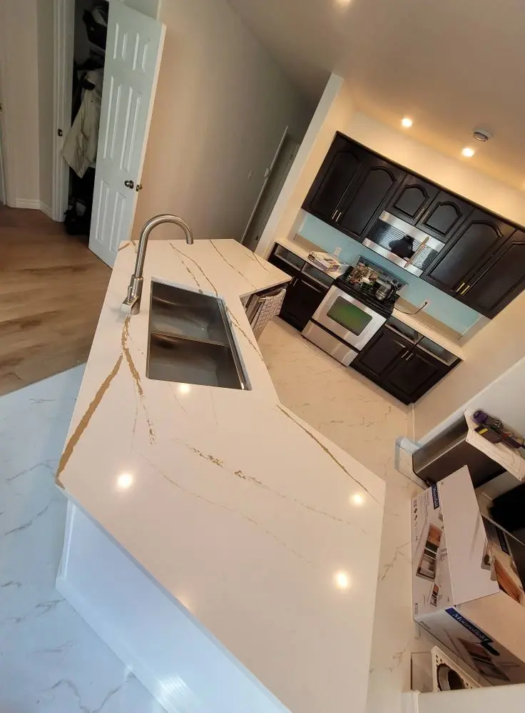 Kitchen Island Countertop — Beautiful island countertop install — a centrepiece for this kitchen.